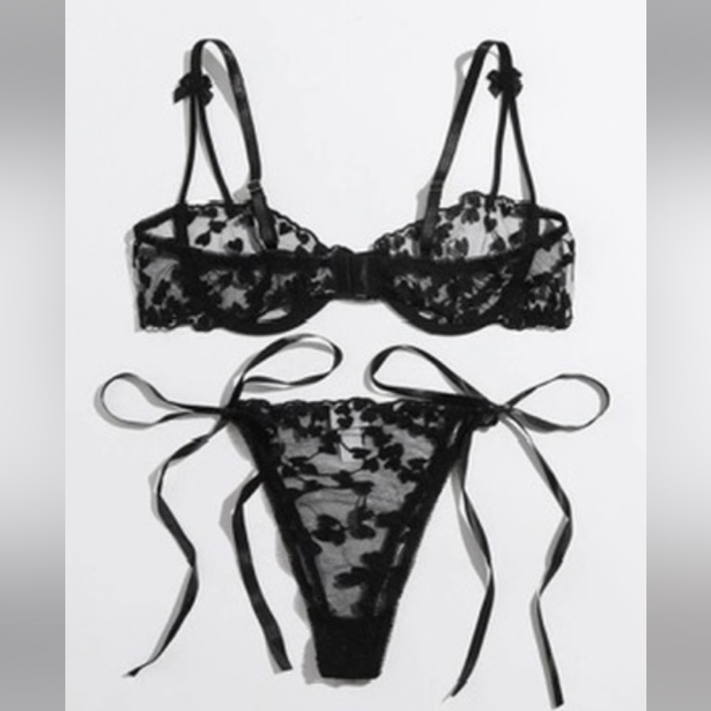 SHEIN Black Mesh Heart Lingerie Set